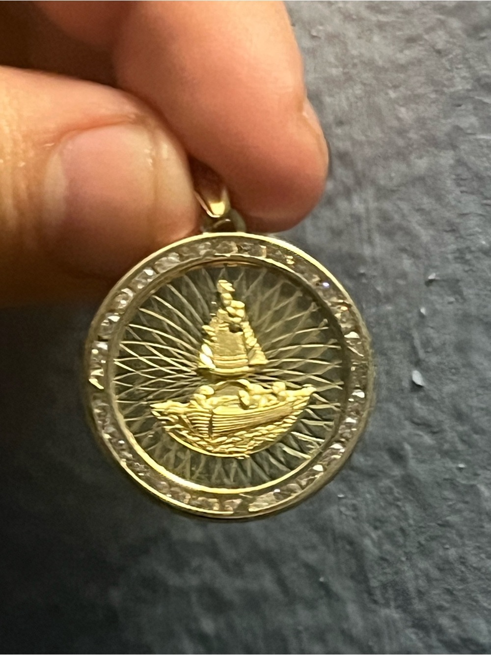 10K Gold Caridad Del Cobre Pendant